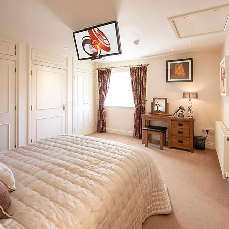 Oberon River View Apartment Bourton-on-the-Water Exteriér fotografie